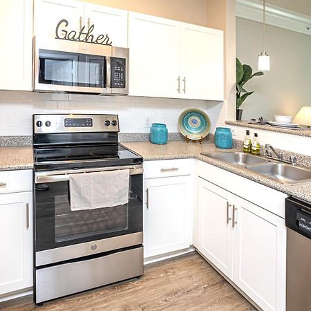 Luxury Suites By Suite Nation Houma Exterior foto